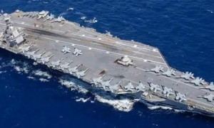 双层软卧变三层硬卧！福建舰宿舍首次公开，咋比辽宁山东舰还挤？