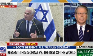 美财长倒打一耙:中国想拉全球下水